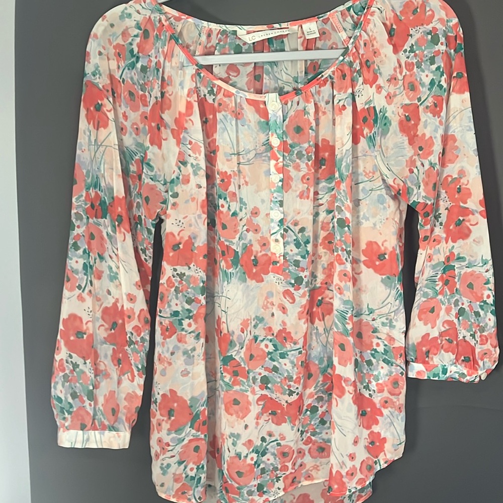 Lauren Conrad Peach Green Floral Chiffon Sheer Blouse 3/4 Sleeve Button Detail
